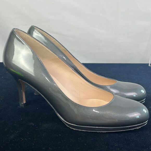 L.K. Bennett Pewter Pumps - Picture 3 of 10